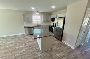 8103 King Rd, Fayetteville, NC 28306 - Photo 5