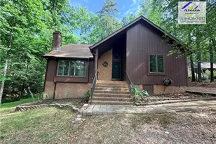 5004 Cardinal Cir, Sanford, NC 27332 - Photo 1