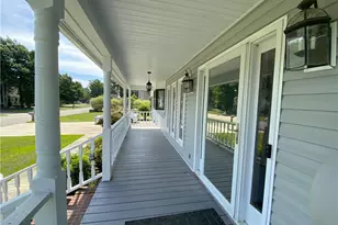 216 Stirling Dr, Lumberton, NC 28358 - Photo 9