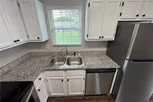 503 E 18th St, Lumberton, NC 28358 - Photo 13