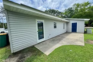 503 E 18th St, Lumberton, NC 28358 - Photo 21