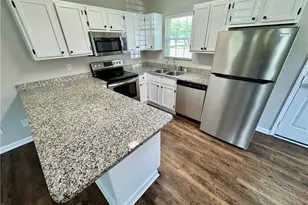 503 E 18th St, Lumberton, NC 28358 - Photo 11