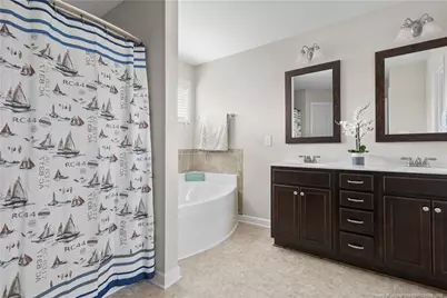 820 Leah Street, Fayetteville, NC 28312 - Photo 17