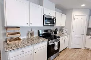 127 Arlington Dr, Raeford, NC 28376 - Photo 9
