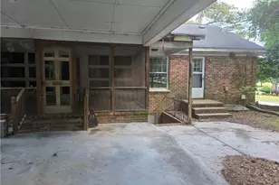 404 W Main St, Clinton, NC 28328 - Photo 7