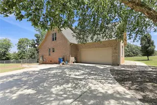 652 Gilliam Rd, Sanford, NC 27330 - Photo 35