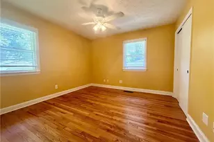 1914 Cherokee Dr, Fayetteville, NC 28303 - Photo 15