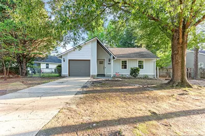 4305 Falls Drive, Hope Mills, NC 28348 - Photo 1