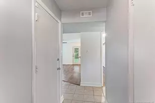 4305 Falls Dr, Hope Mills, NC 28348 - Photo 5