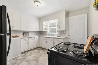 1021 Martindale Drive, Fayetteville, NC 28304 - Photo 19