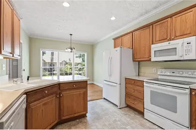 1102 Laurel Oak Lane, Lumberton, NC 28358 - Photo 17