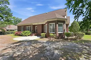 1102 Laurel Oak Ln, Lumberton, NC 28358 - Photo 41
