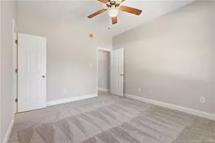 1102 Laurel Oak Ln, Lumberton, NC 28358 - Photo 9