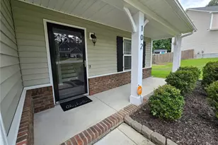 102 Whistling Pines Dr, Raeford, NC 28376 - Photo 3