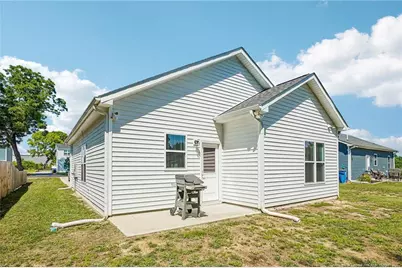 1020 E Harnett Street, Dunn, NC 28334 - Photo 25
