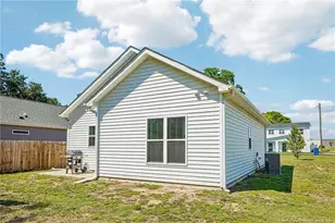 1020 E Harnett St, Dunn, NC 28334 - Photo 23