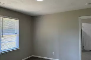 296 Decatur Dr, Fayetteville, NC 28303 - Photo 11