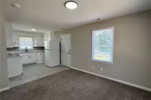296 Decatur Dr, Fayetteville, NC 28303 - Photo 7