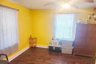 2013 W 5th St, Lumberton, NC 28358 - Photo 9
