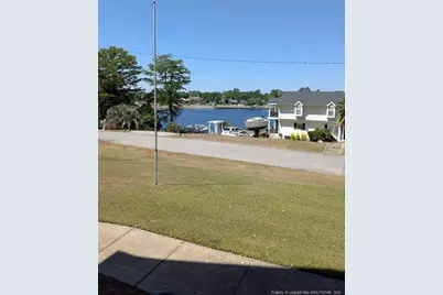 3647 Lakeshore Drive, Hope Mills, NC 28348 - Photo 3