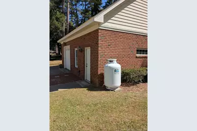 3647 Lakeshore Drive, Hope Mills, NC 28348 - Photo 29