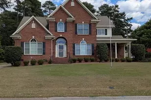 3647 Lakeshore Dr, Hope Mills, NC 28348 - Photo 1