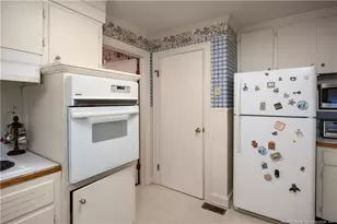 502 N Main St, Salemburg, NC 28385 - Photo 15