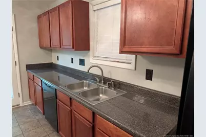 951 Creek Side Run, Fayetteville, NC 28303 - Photo 7
