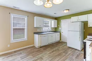 3620 Lismore Ln, Hope Mills, NC 28348 - Photo 11