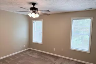 390 Bubble Creek Ct, Fayetteville, NC 28311 - Photo 15