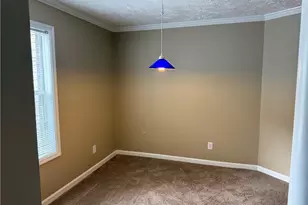 390 Bubble Creek Ct, Fayetteville, NC 28311 - Photo 5