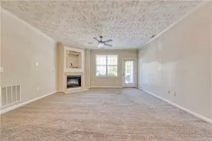 645 Brandermill Rd, Fayetteville, NC 28314 - Photo 9