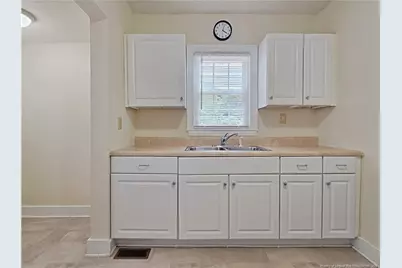 1515 Ashford Avenue, Fayetteville, NC 28305 - Photo 9