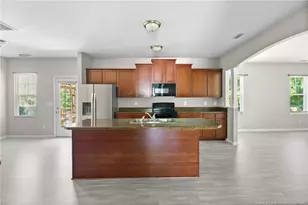700 Heathrow Dr, Spring Lake, NC 28390 - Photo 9