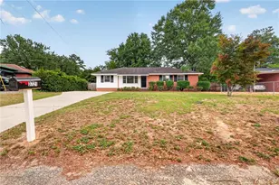 3721 Berger Dr, Fayetteville, NC 28304 - Photo 1
