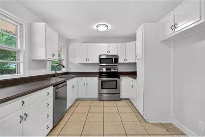 3721 Berger Drive, Fayetteville, NC 28304 - Photo 3