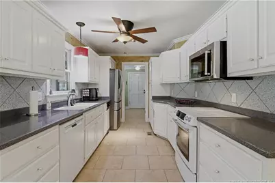 4035 Spanish Oak Drive, Fayetteville, NC 28306 - Photo 17