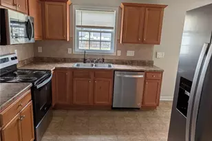 2519 Crumpler Dr, Hope Mills, NC 28348 - Photo 5