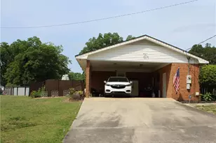 2038 Dunn Rd, Eastover, NC 28312 - Photo 3
