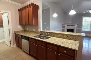 411 Gallery Dr, Spring Lake, NC 28390 - Photo 7