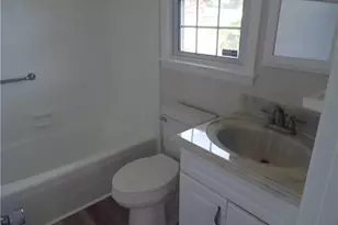 1909 Ashton Rd, Fayetteville, NC 28304 - Photo 23