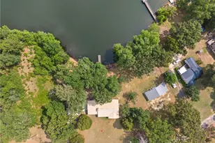 113 Lakeview Dr, Red Springs, NC 28377 - Photo 9