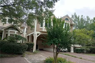 702 Marketview Ct, Fayetteville, NC 28301 - Photo 1