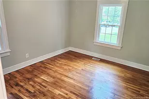 134 McGill St, Sanford, NC 27330 - Photo 17