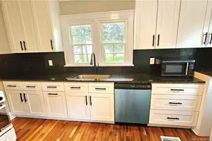 134 McGill St, Sanford, NC 27330 - Photo 9
