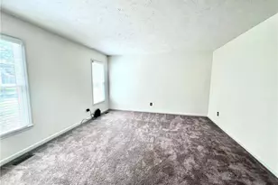6113 Castlebrooke Ln, Linden, NC 28356 - Photo 13