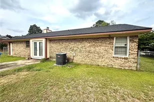 1028 Quailwood Dr, Fayetteville, NC 28314 - Photo 5