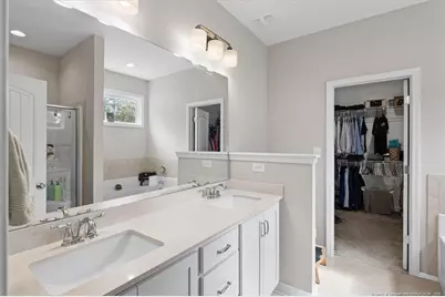 6932 Running Fox Road, Hope Mills, NC 28348 - Photo 21