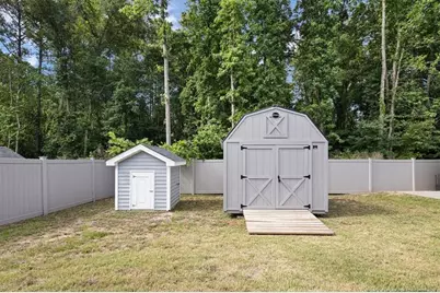 6932 Running Fox Road, Hope Mills, NC 28348 - Photo 35