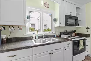 1402 Summitt Ave, Fayetteville, NC 28305 - Photo 13